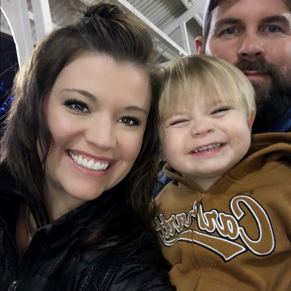 Meet your Posher, Peggi - Picture 5 of 8